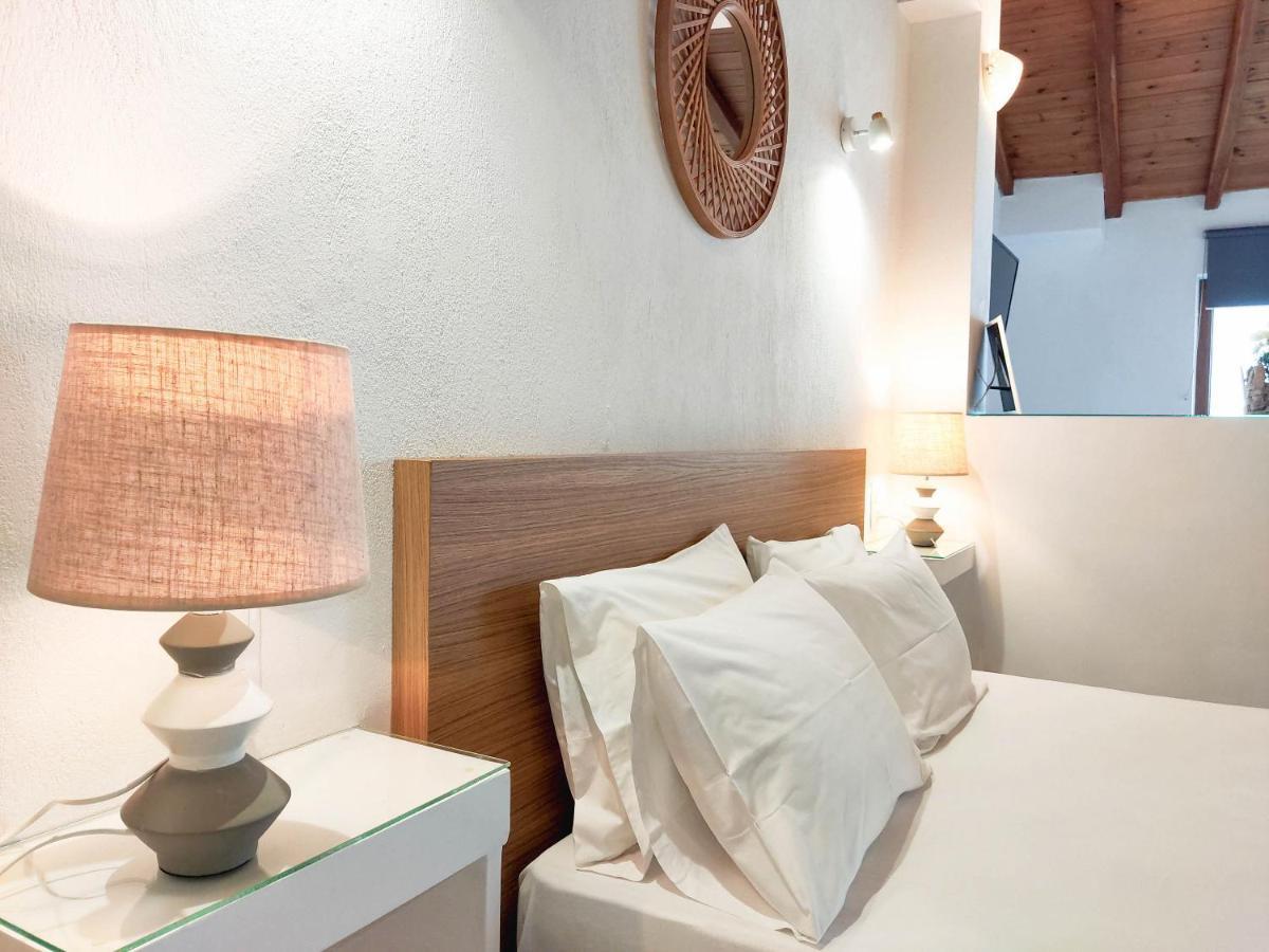 Del Sol Suites Скиатос Экстерьер фото