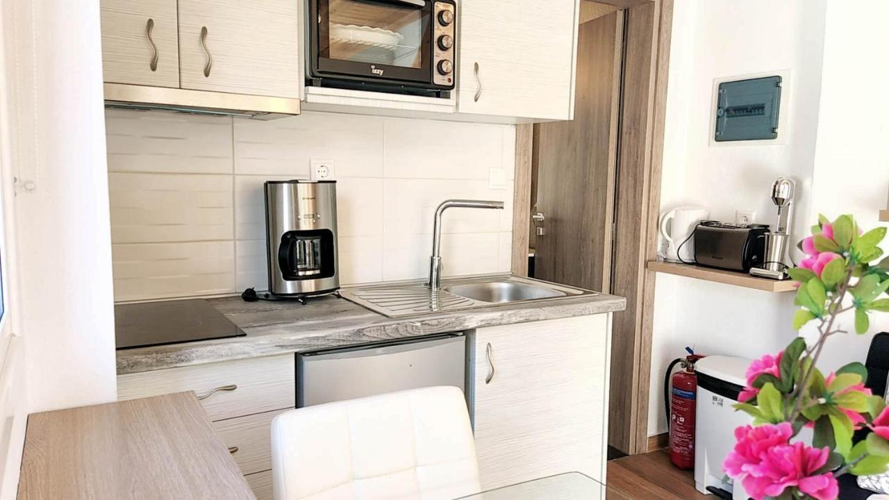 Del Sol Suites Скиатос Экстерьер фото