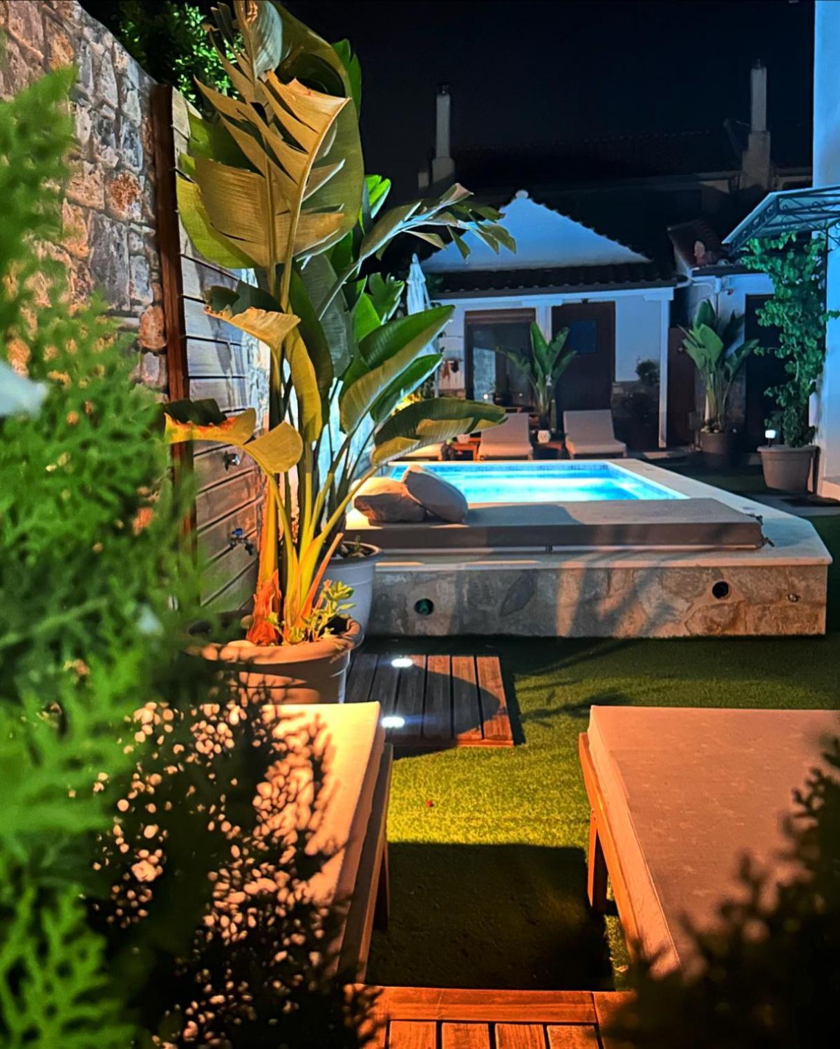 Del Sol Suites Скиатос Экстерьер фото