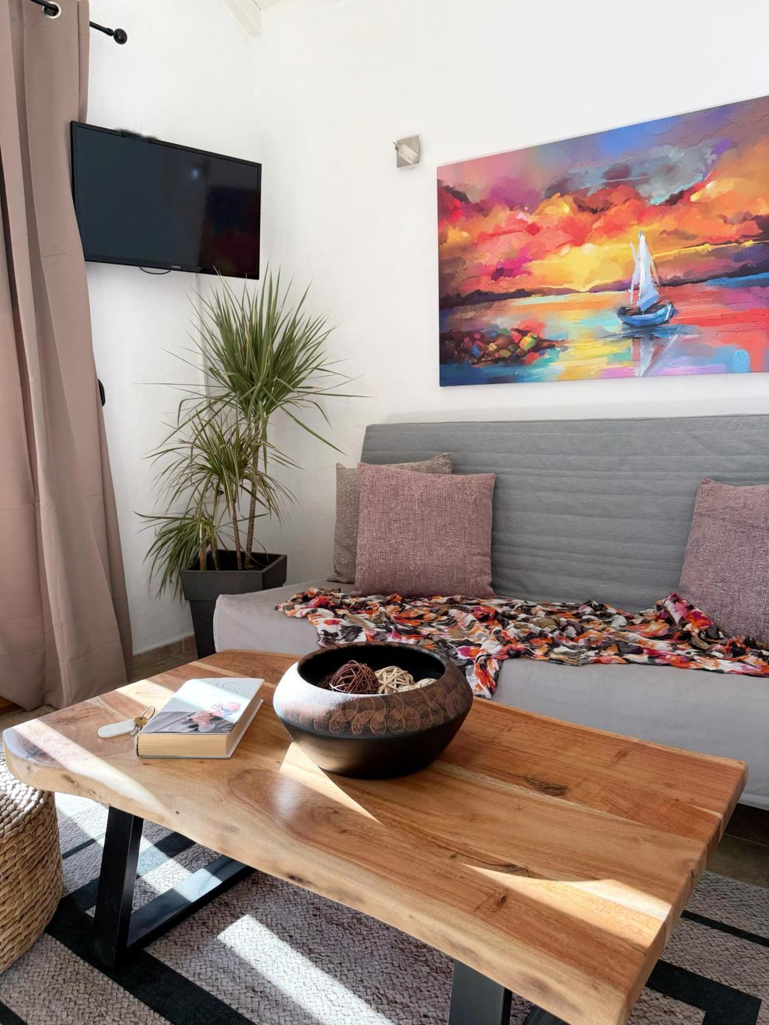 Del Sol Suites Скиатос Экстерьер фото